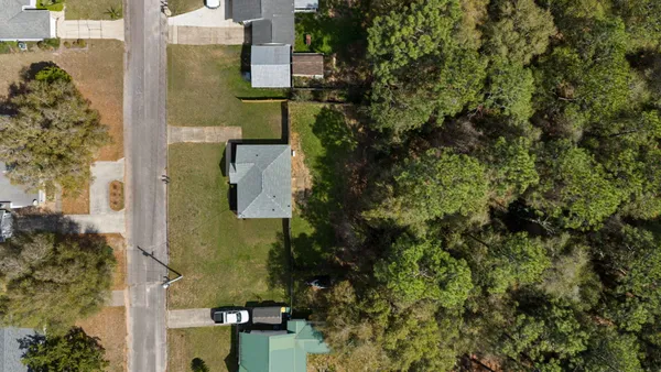 $199,500 | 2517 Sunset Drive, Crestview, FL 32536