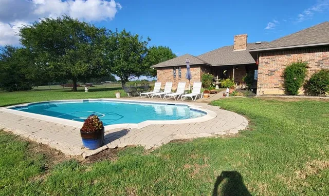 $2,750 | 10079 Farm To Market Road 1385, Pilot Point, TX 76258