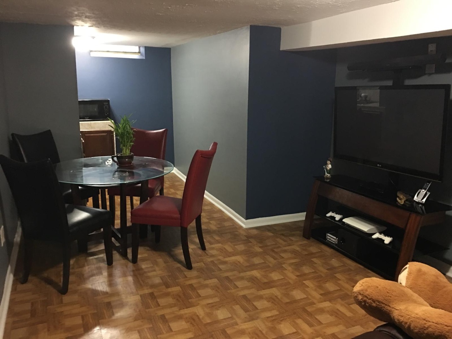 Undisclosed Address Bolingbrook, IL 60440 - Photo 14 of 15 a workspace with furniture and window