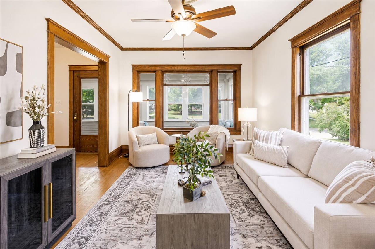 609 Wayne Street St. Joseph, MI 49085 - Photo 12 of 55