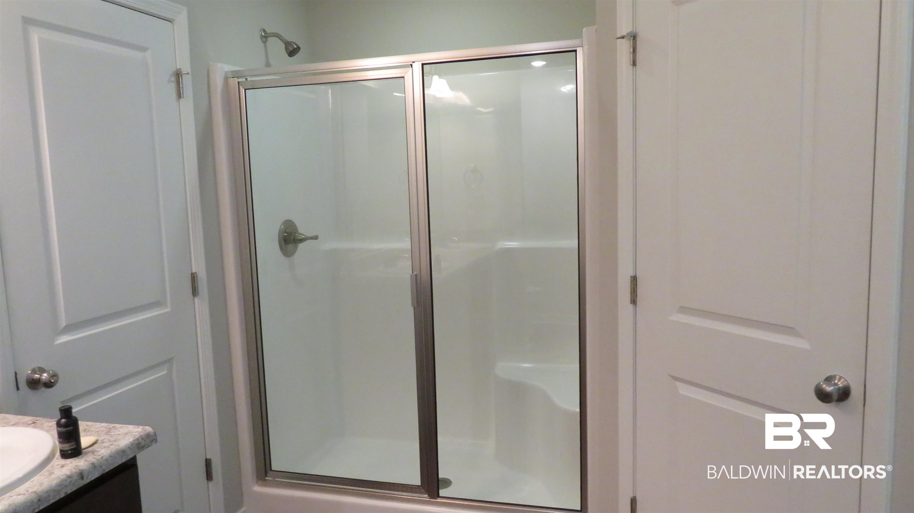 27552 Meade Trail Loxley, AL 36551 - Photo 3 of 14 Primary Bath Shower