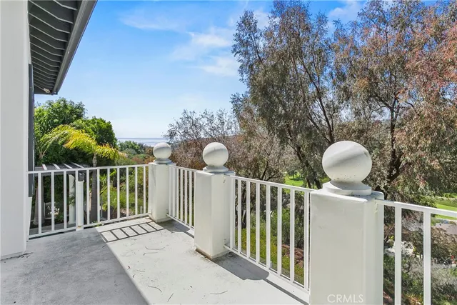 a picture of a door of the house