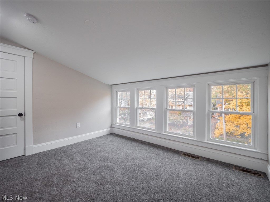 3041 Edgehill Road Cleveland, OH 44118 - Photo 19 of 35 Gallery Image 19