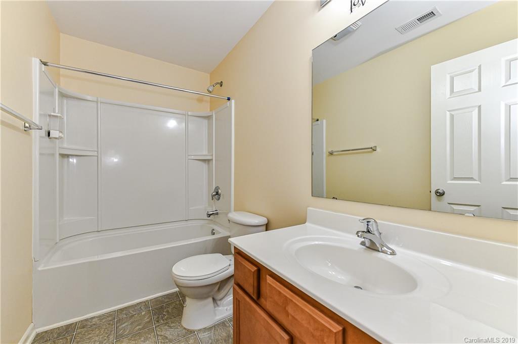 1835 Yaupon Road Charlotte, NC 28215 - Photo 22 of 29 Gallery Image 22