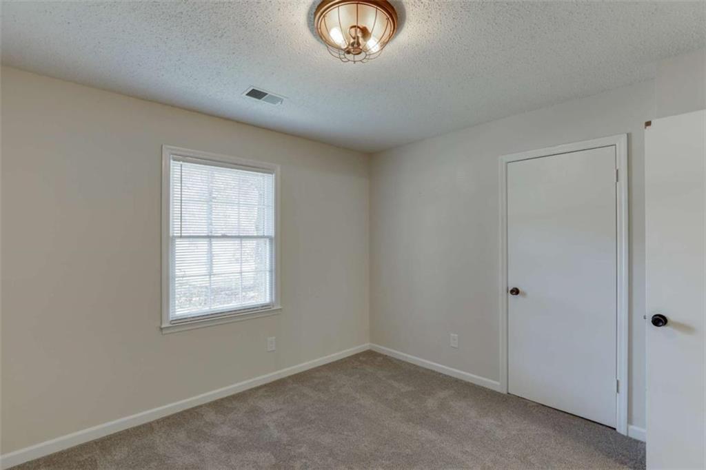 1755 Straw Valley Road Lawrenceville, GA 30043 - Photo 18 of 30