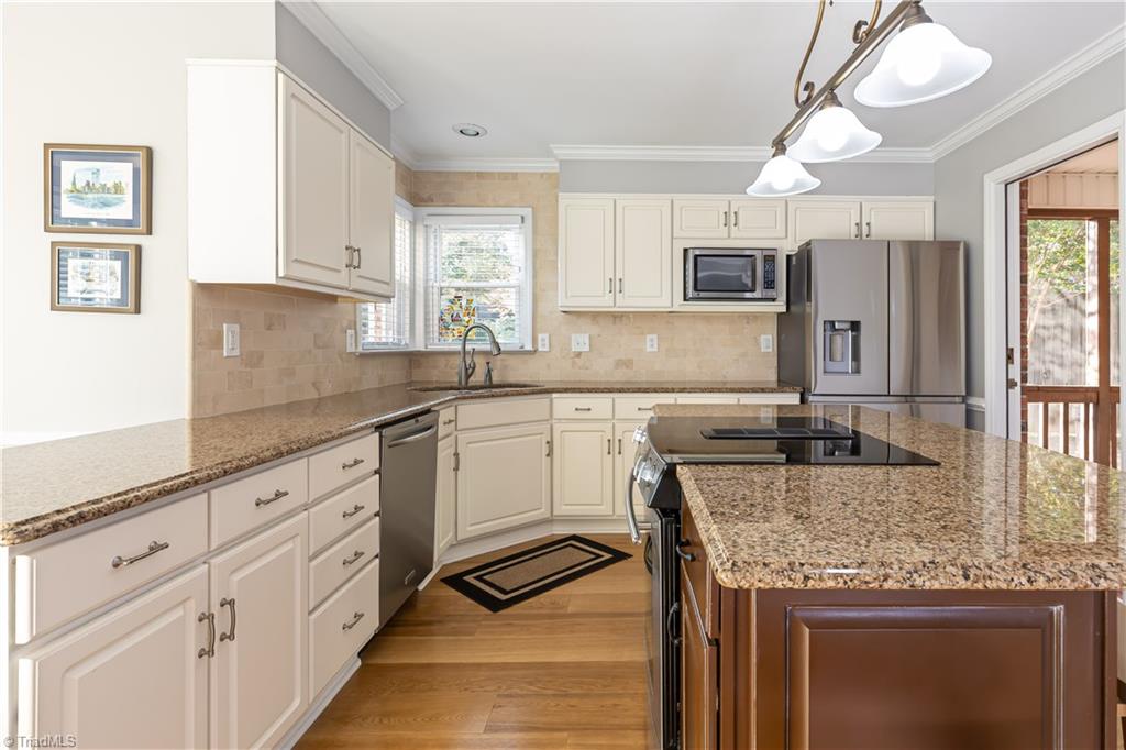 165 Bickerstaff Road Clemmons, NC 27012 - Photo 8 of 30 Gallery Image 8