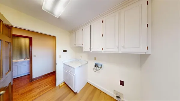 $475,000 | 14908 East Pawhuska Road, Nevada, MO 64772