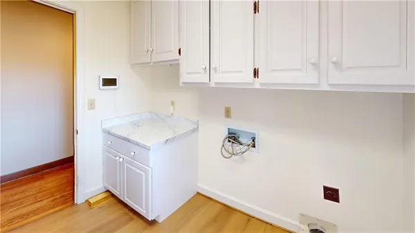 $475,000 | 14908 East Pawhuska Road, Nevada, MO 64772