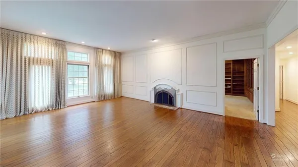 $475,000 | 14908 East Pawhuska Road, Nevada, MO 64772