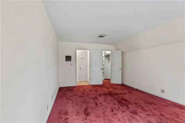 $475,000 | 14908 East Pawhuska Road, Nevada, MO 64772