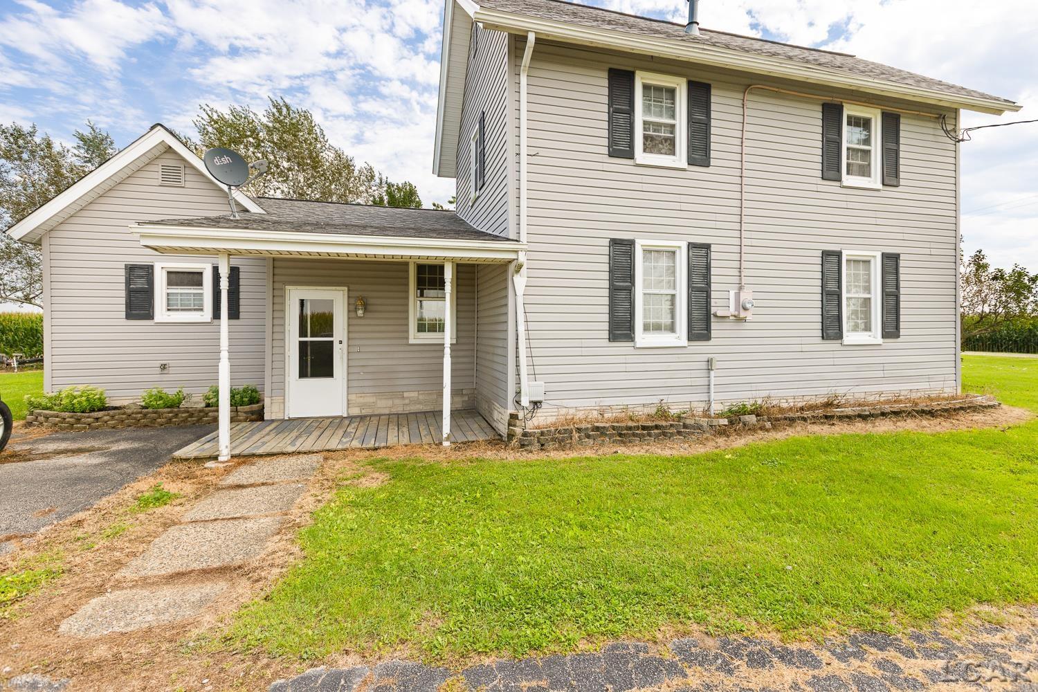 19920 Libstaff Road Dundee, MI 48131 - Photo 3 of 66 50220804-8debcb12-d180-45af-acf2-4bf7c6a79b17.JPG