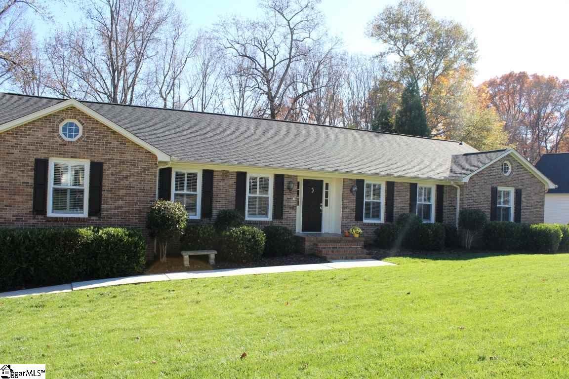 213 Briar Creek Road Greer, SC 29650 - Photo 2 of 25 Gallery Image 2