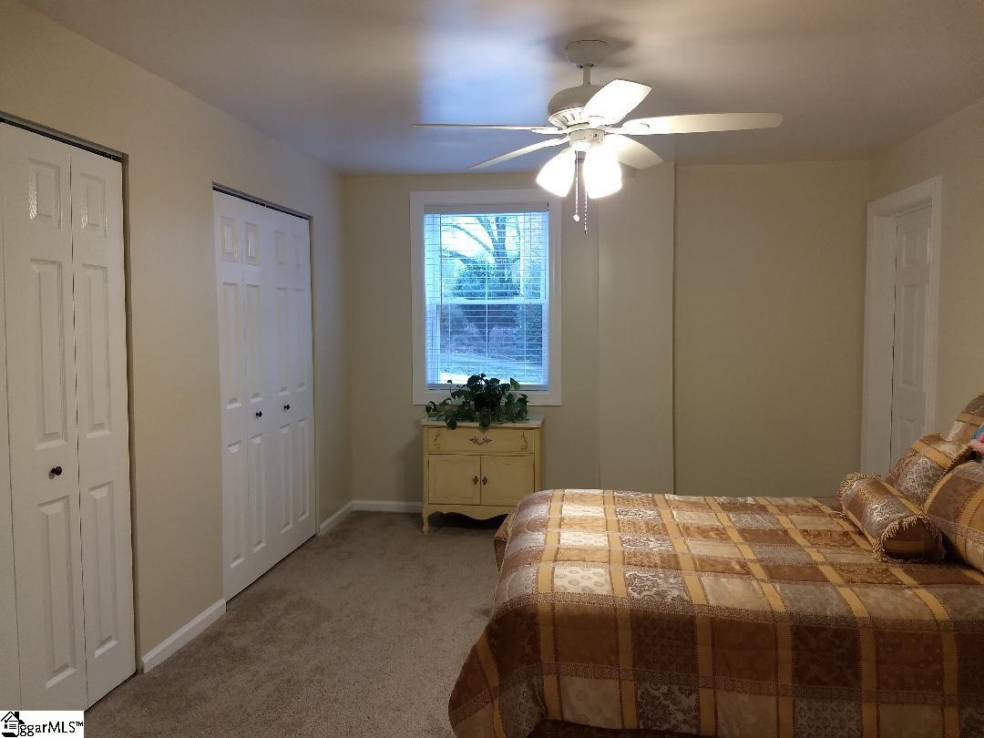 213 Briar Creek Road Greer, SC 29650 - Photo 8 of 25 Gallery Image 8