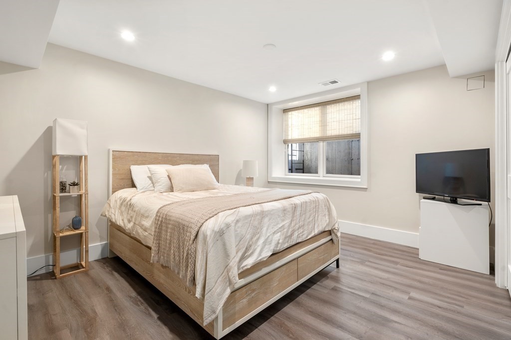 42 Athelstane Road, Unit 42 Newton, MA 02459 - Photo 23 of 28 Gallery Image 23