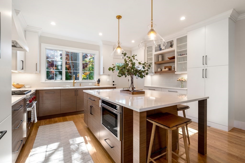 42 Athelstane Road, Unit 42 Newton, MA 02459 - Photo 4 of 28 Gallery Image 4