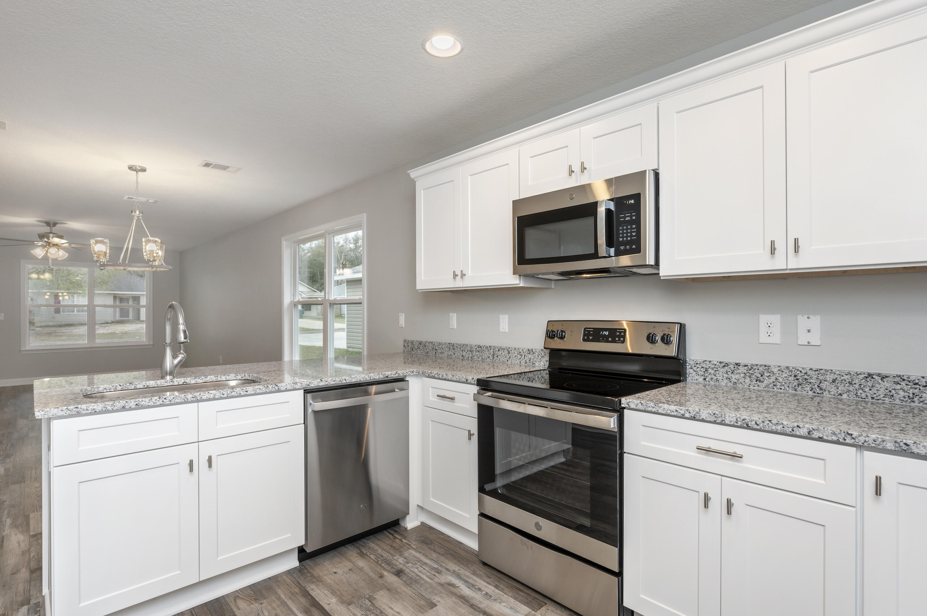 3196 Maple Street Crestview, FL 32539 - Photo 12 of 34 Gallery Image 12