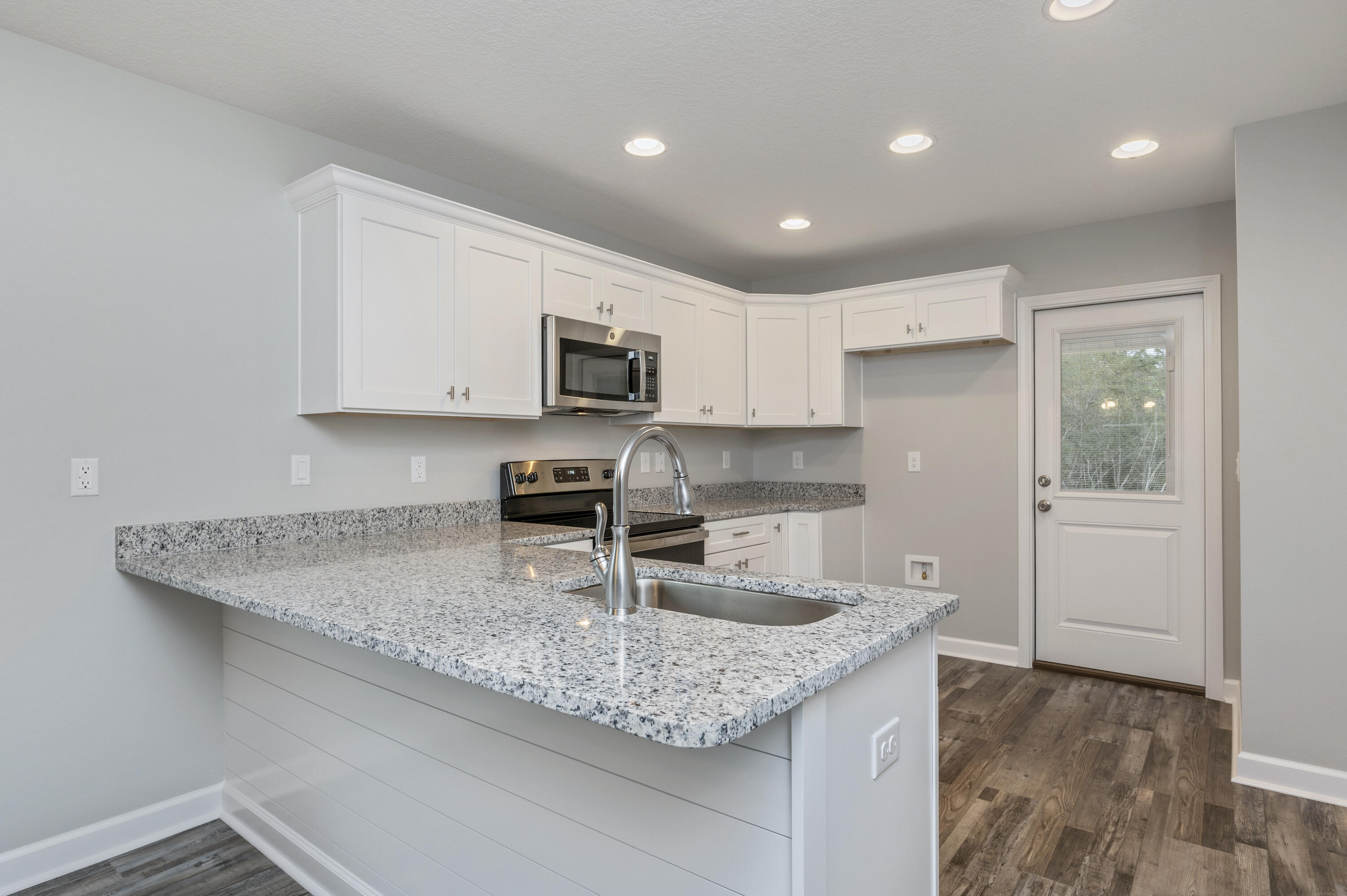 3196 Maple Street Crestview, FL 32539 - Photo 10 of 34 Gallery Image 10