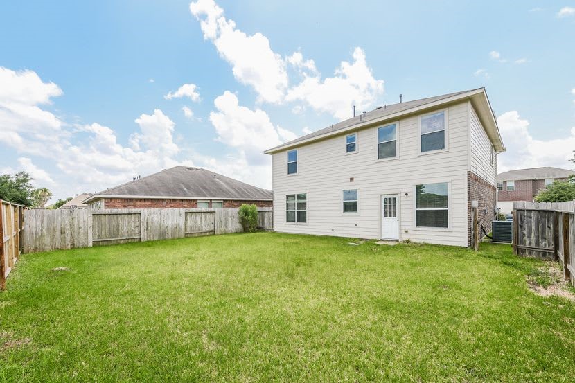 3715 Iris Ridge Way Fresno, TX 77545 - Photo 14 of 14 Gallery Image 14