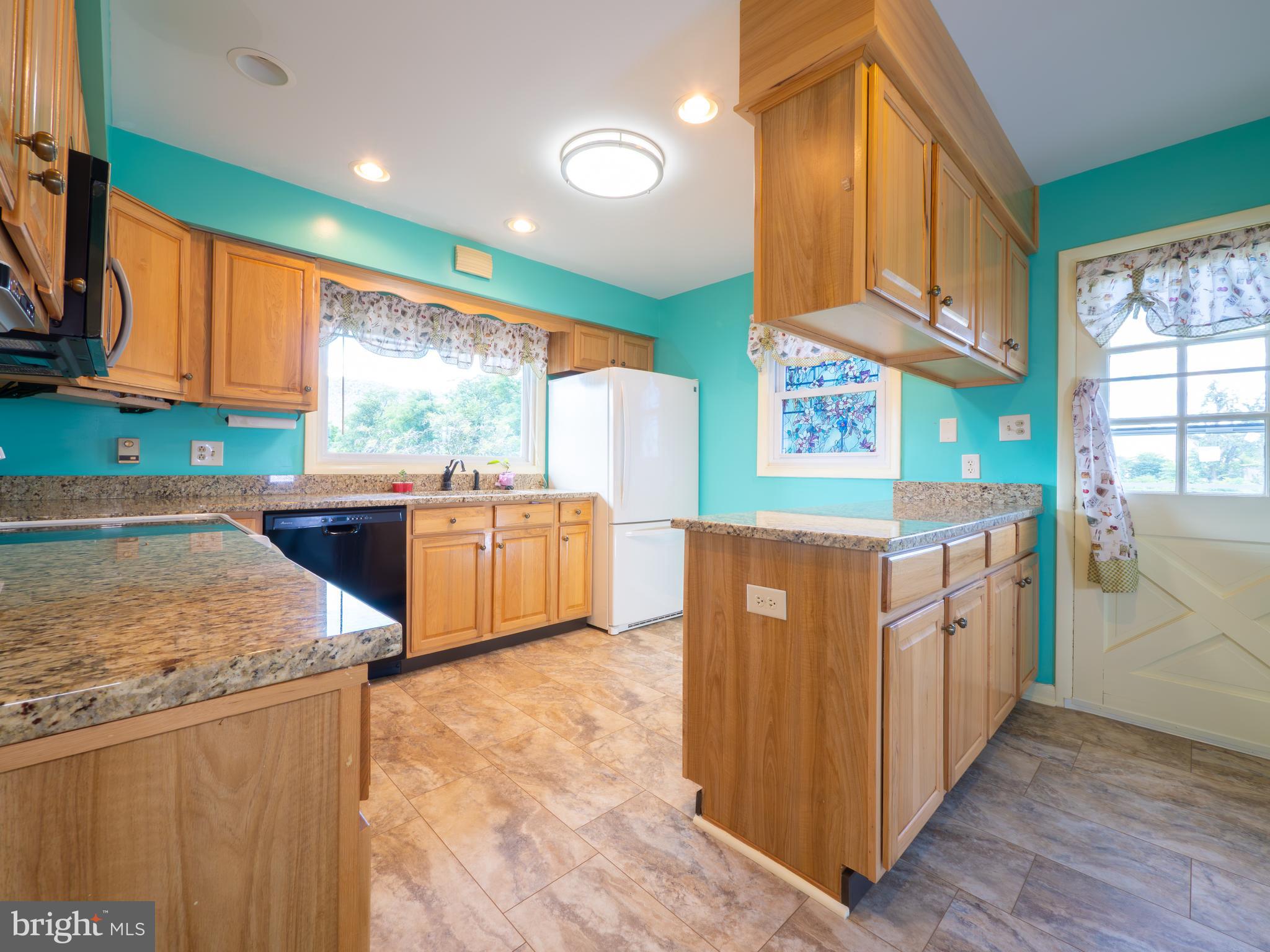 2521 Mt Hebron Road Strasburg, VA 22657 - Photo 30 of 59 Kitchen.