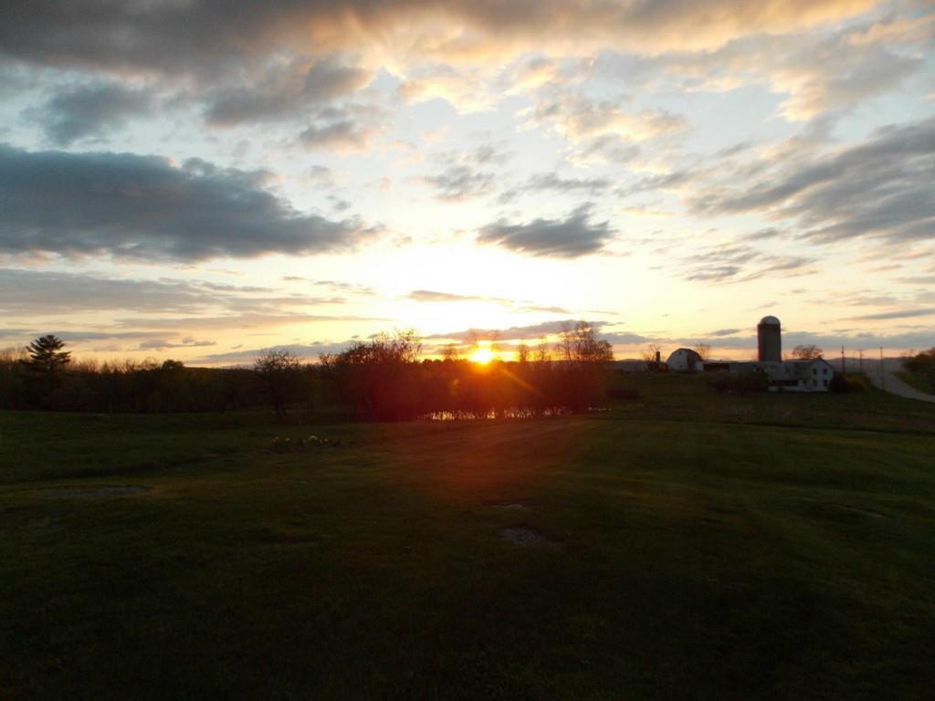 257 East Oxford Road Paris, ME 04281 - Photo 5 of 13 Sunset - Porch View