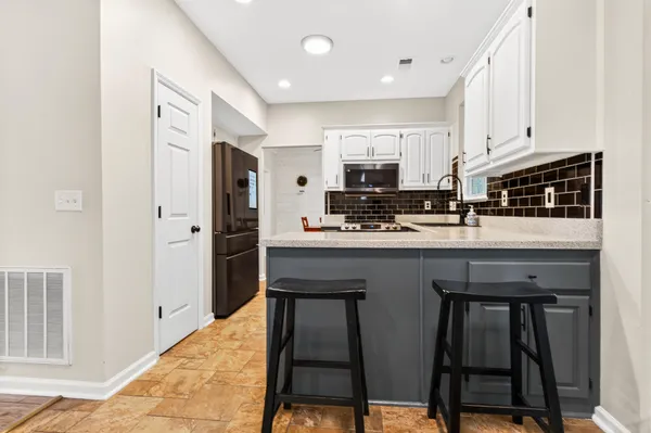 $419,900 | 334 Camelot Drive, Goose Creek, SC 29445