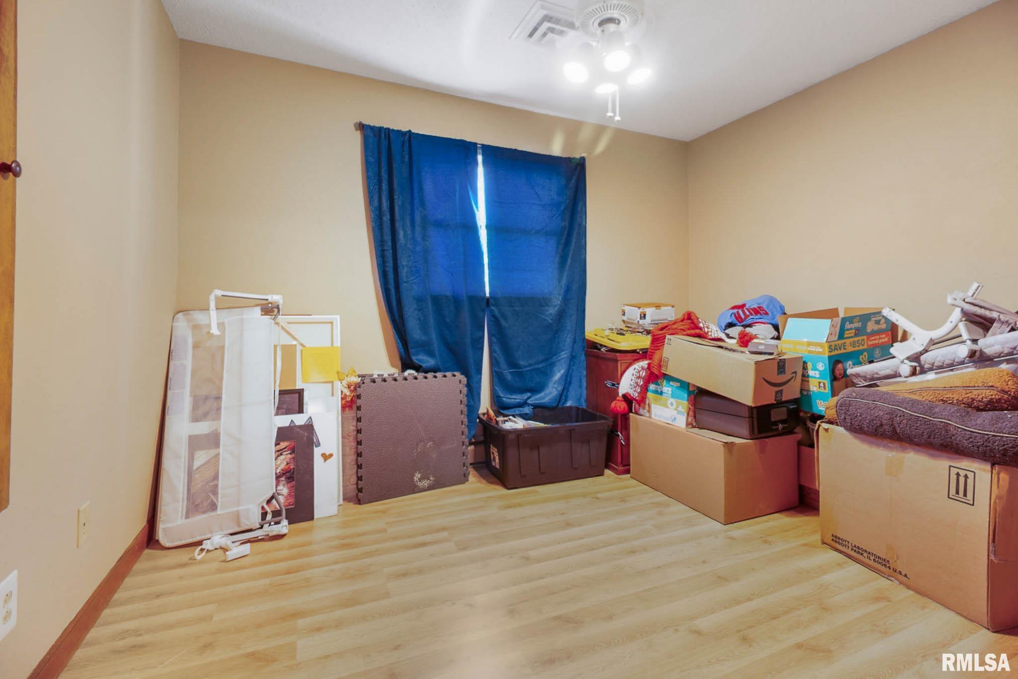 1406 Golf Course Road Marion, IL 62959 - Photo 17 of 34 Gallery Image 17