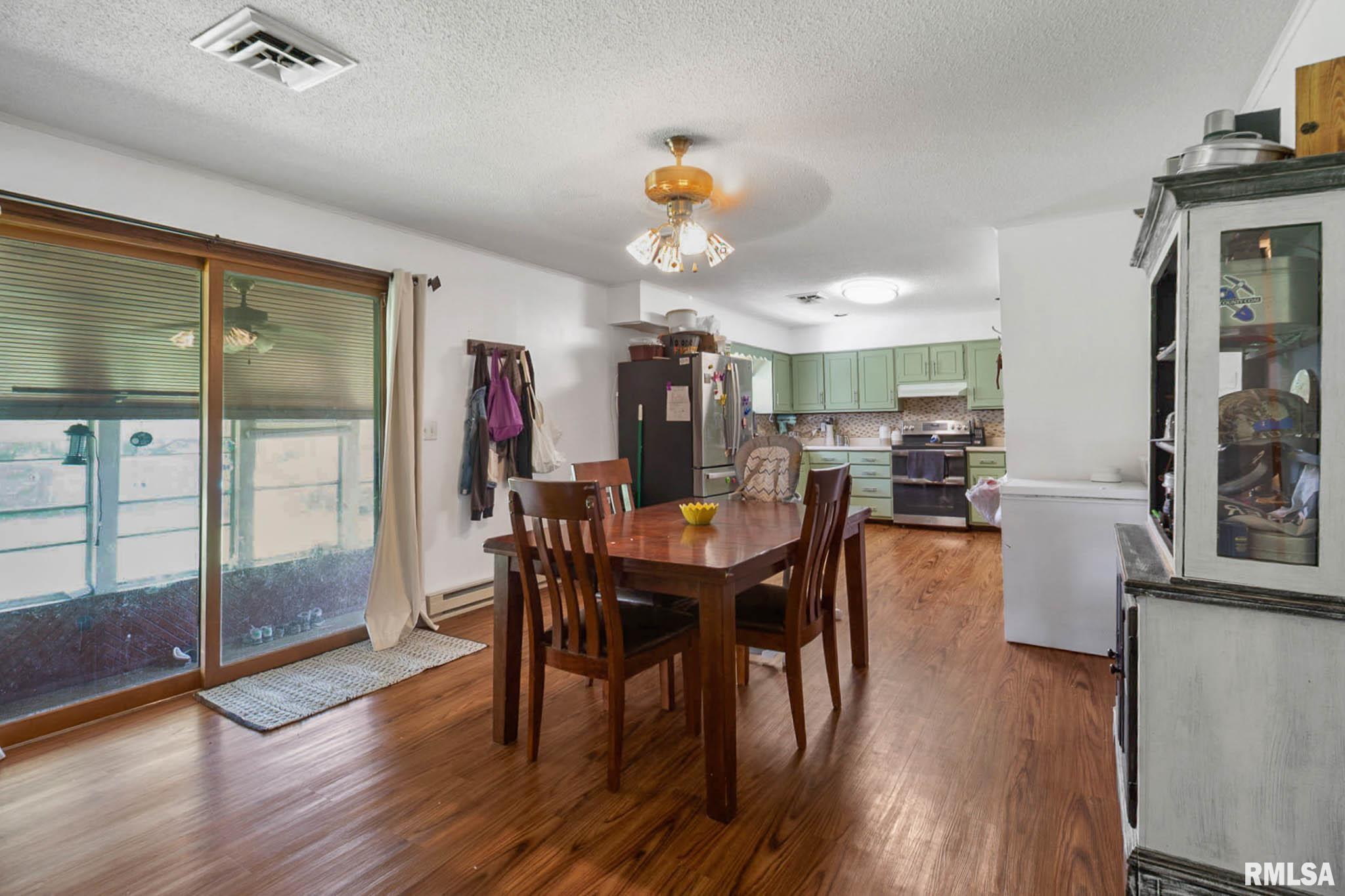 1406 Golf Course Road Marion, IL 62959 - Photo 7 of 34 Gallery Image 7