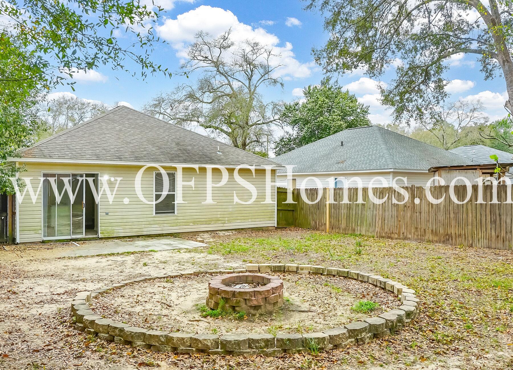 2953 Sholtz Avenue Crestview, FL 32539 - Photo 33 of 33 a view of an house with pool