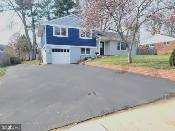 $689,900 | 5908 Amelia Street, Springfield, VA 22150