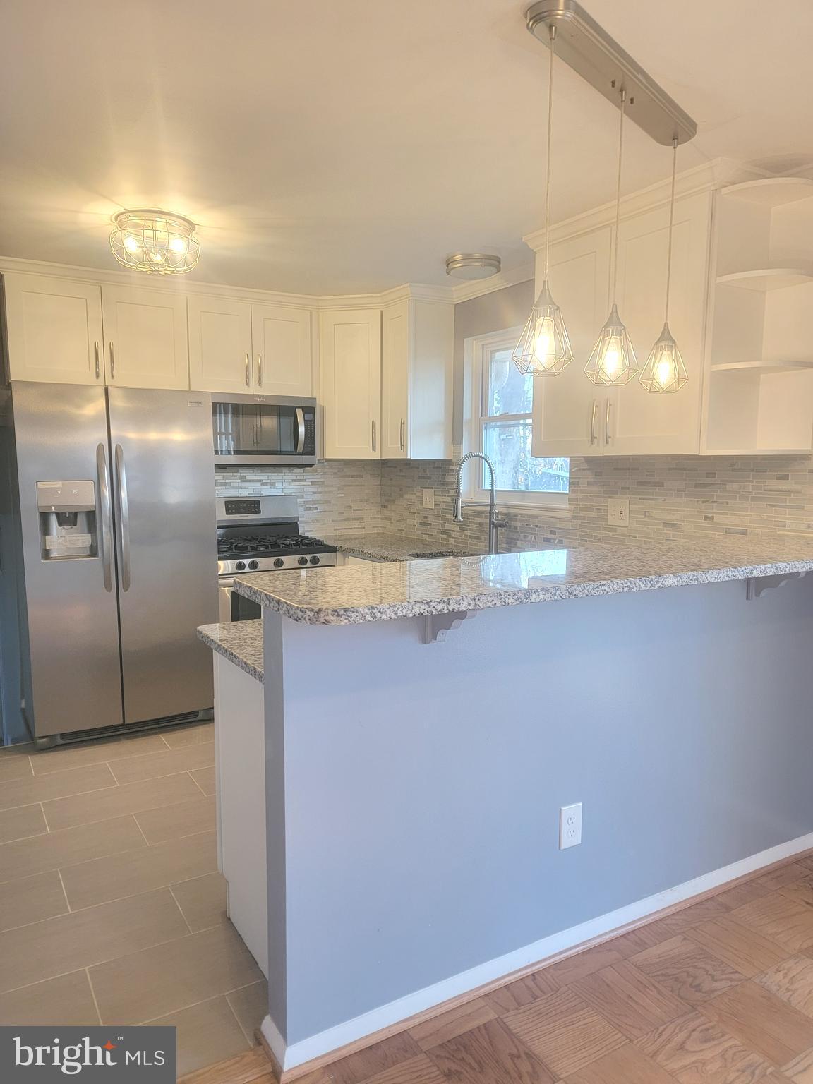 5908 Amelia Street Springfield, VA 22150 - Photo 7 of 41