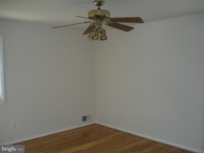 3140 Flintlock Road Fairfax, VA 22030 - Photo 15 of 21 Bedroom #4