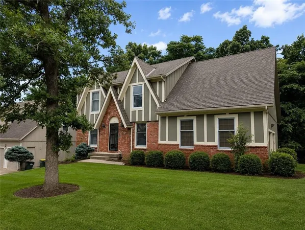 $420,000 | 14511 West 69th Street, Shawnee, KS 66216