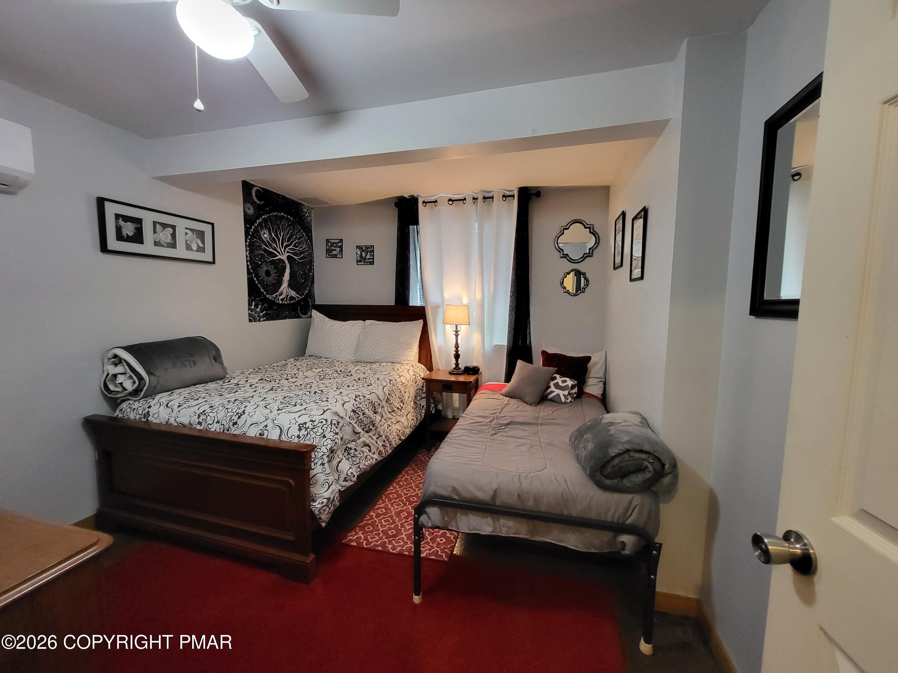 121 Park Court Bushkill, PA 18324 - Photo 38 of 76 1000093337