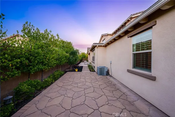 $2,660,000 | 111 Spoke, Irvine, CA 92618