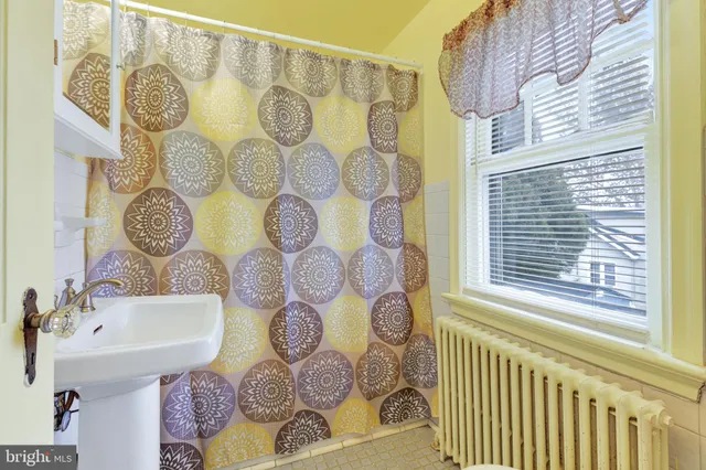 $310,000 | 11 Clayton Avenue, Lancaster, PA 17602