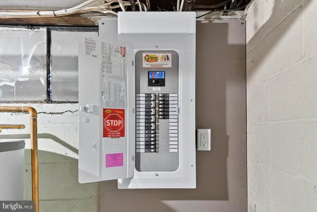 $310,000 | 11 Clayton Avenue, Lancaster, PA 17602