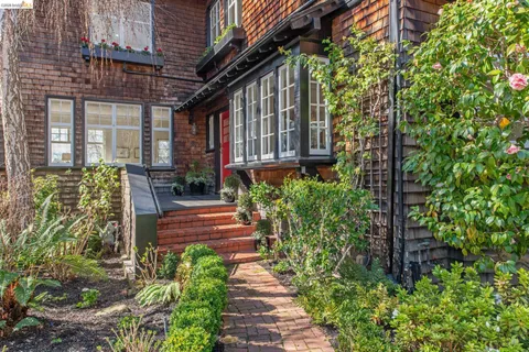 $3,595,000 | 19 Monte Avenue, Piedmont, CA 94611