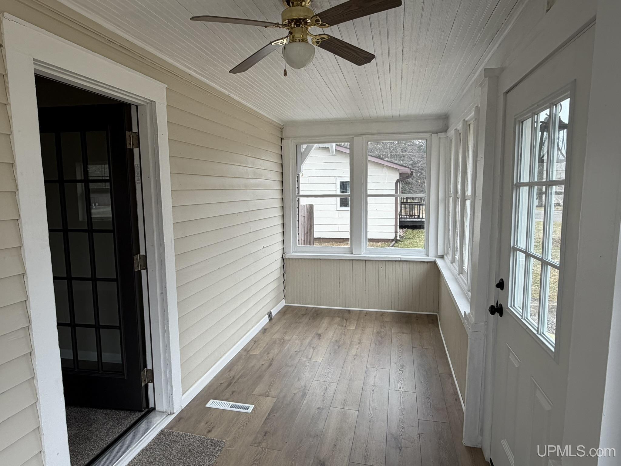 412 Case Street Kingsford, MI 49802 - Photo 2 of 30