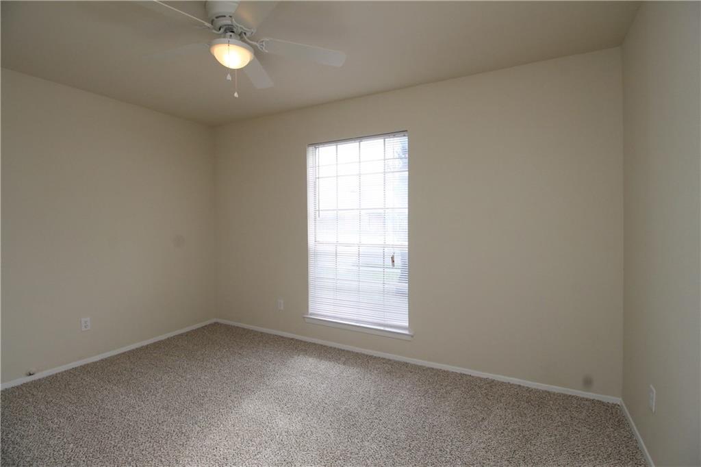 533 Ruidoso Drive Saginaw, TX 76179 - Photo 13 of 17