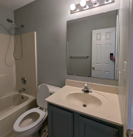 $2,100 | 8031 Resin Road, Murrells Inlet, SC 29576