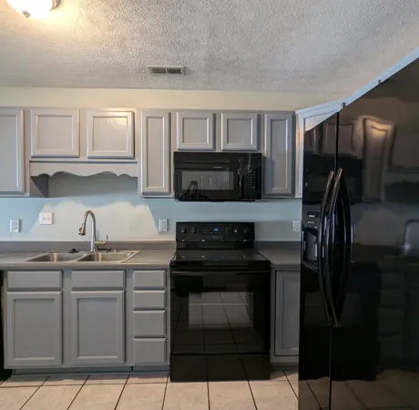 $2,100 | 8031 Resin Road, Murrells Inlet, SC 29576