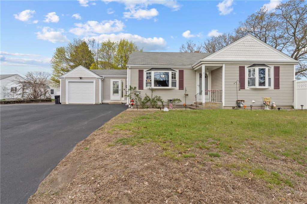 16 Walsh Avenue, North Smithfield, RI 02896 Compass