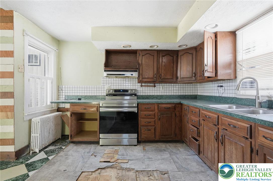 3907 Main Street Slatedale, PA 18079 - Photo 17 of 47