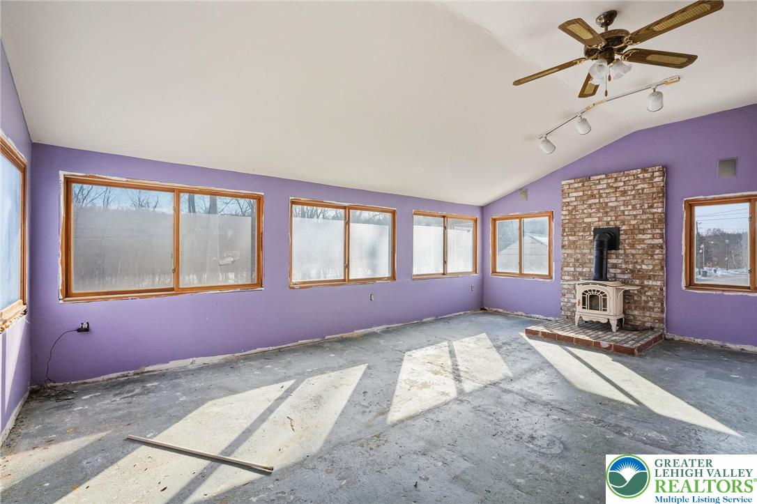 3907 Main Street Slatedale, PA 18079 - Photo 4 of 47