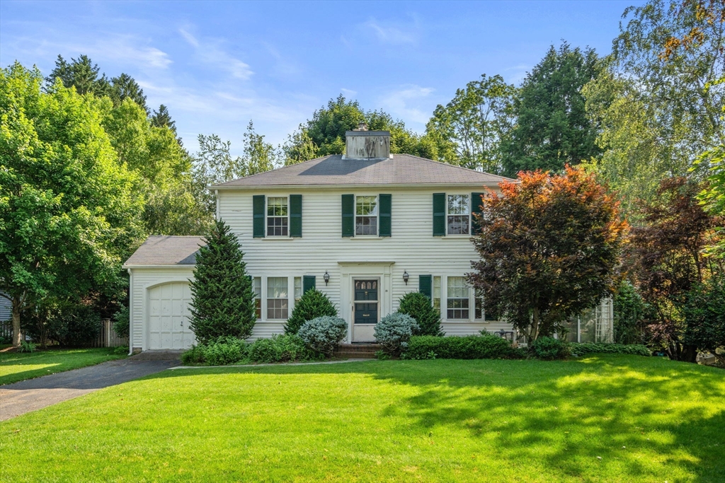 10 Wilde Road Wellesley, MA 02481 - Photo 2 of 30