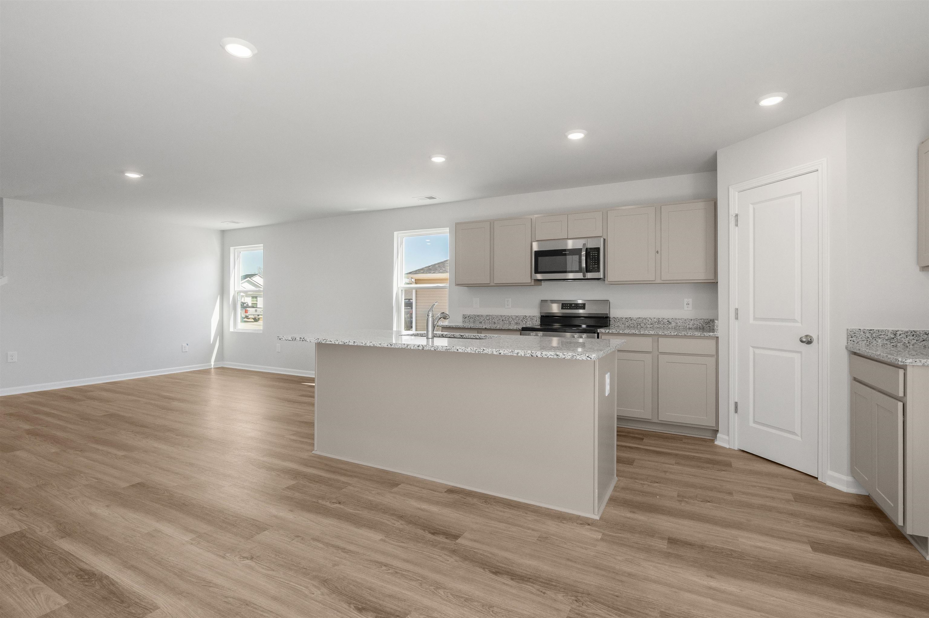 817 Rivas Court Conway, SC 29527 - Photo 13 of 41