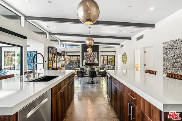 $2,495,000 | 2070 East Park Drive, Palm Springs, CA 92262