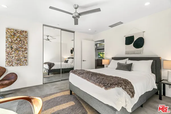 $2,495,000 | 2070 East Park Drive, Palm Springs, CA 92262