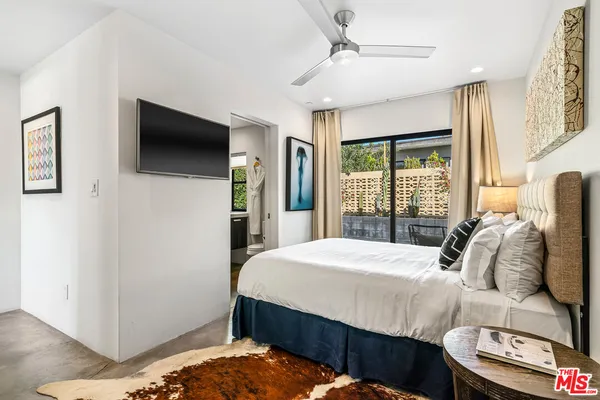 $2,495,000 | 2070 East Park Drive, Palm Springs, CA 92262