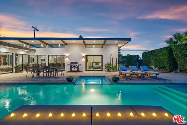 $2,495,000 | 2070 East Park Drive, Palm Springs, CA 92262